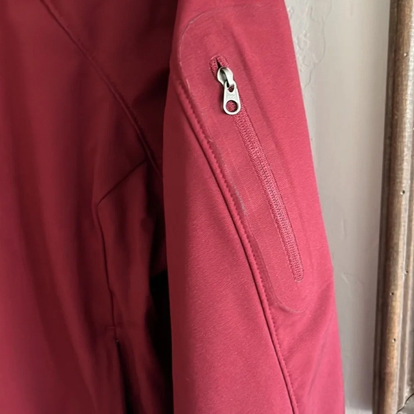 REI | Women’s active maroon zip up - Picture 2 of 8